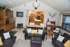 Family-Room-looking-toward-kitchen